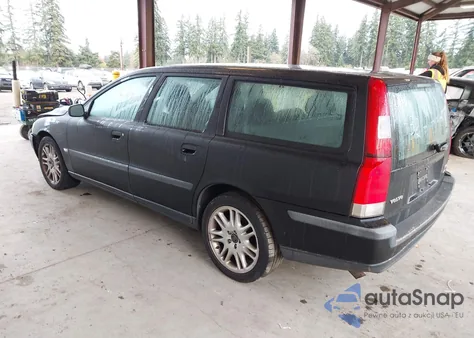 2004 Volvo V70 2.5T из США, поврежденный, VIN YV1SW59V342381561